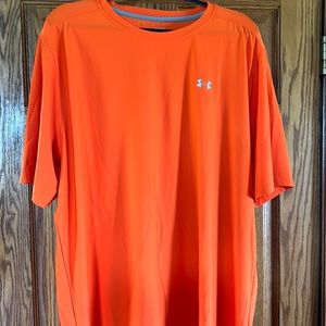 Men’s Under Armor heat gear